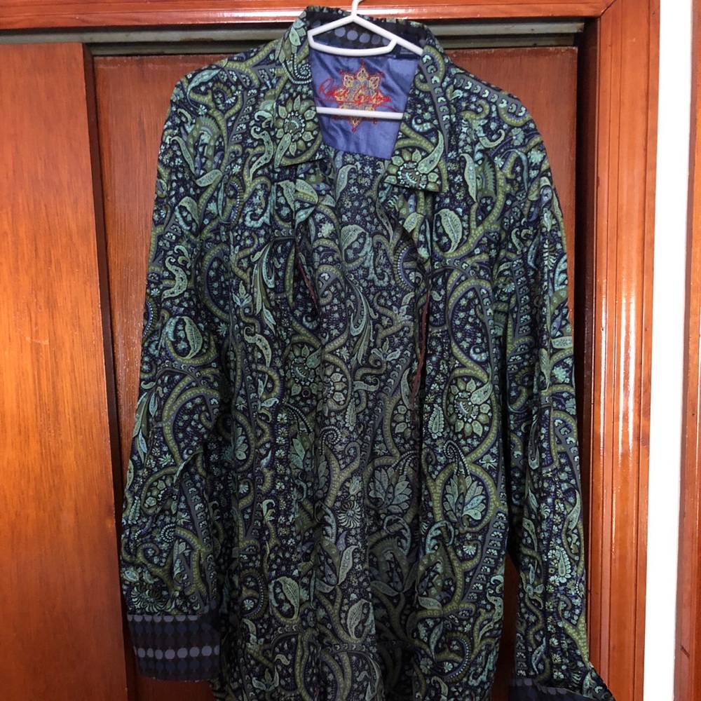 Men’s button down
